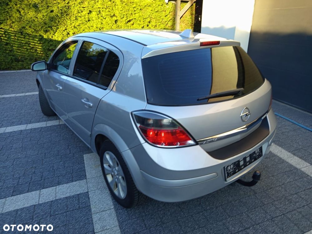 Opel Astra 1.4 Club - 2