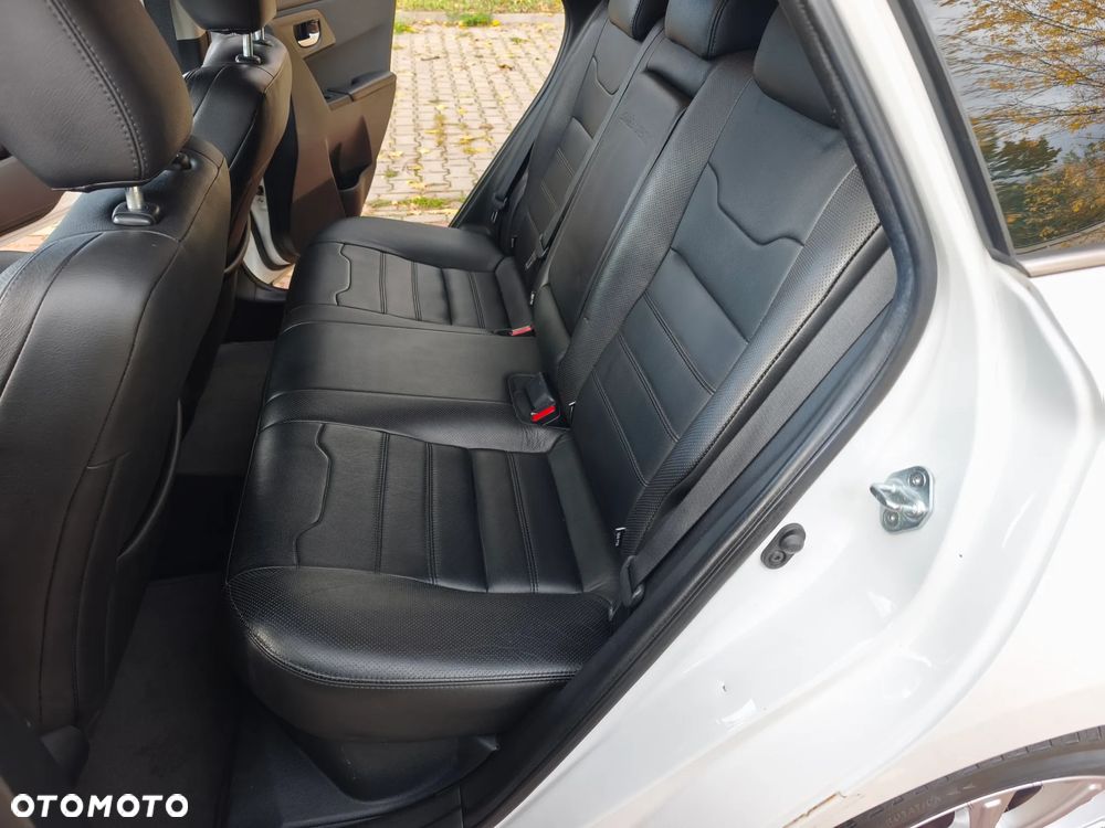 Toyota Auris - 16