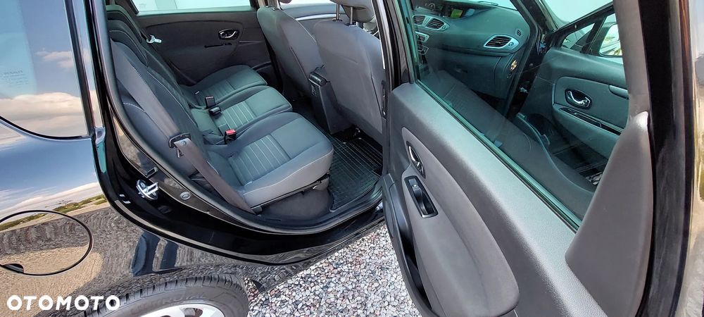 Renault Scenic 1.5 dCi Bose - 29