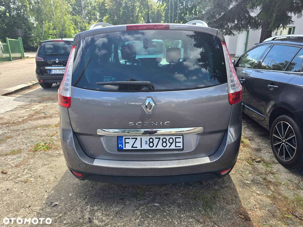 Renault Grand Scenic - 2