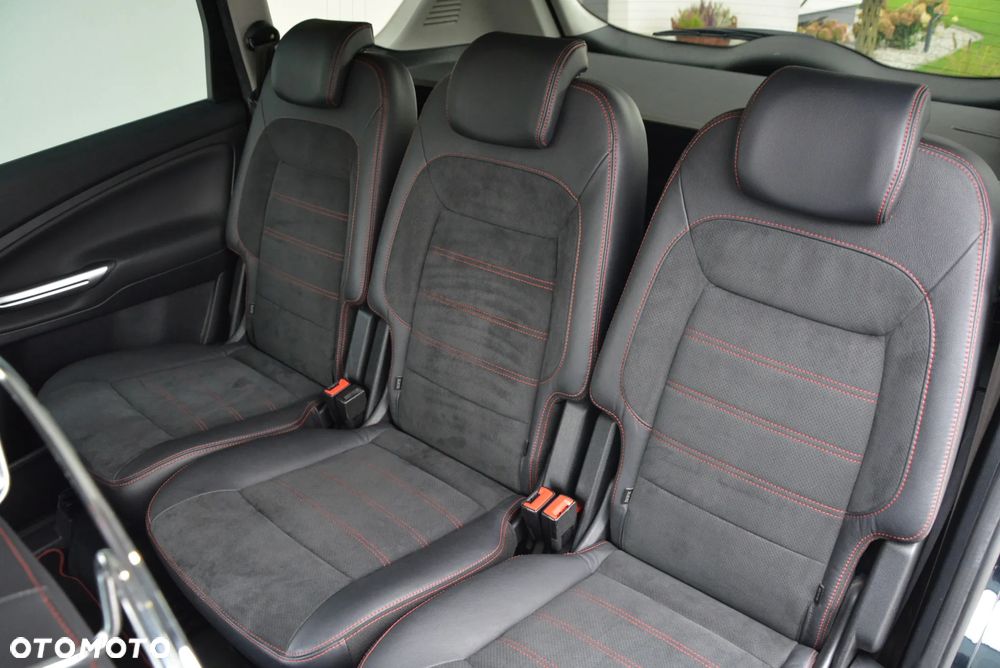 Ford S-Max 2.0 TDCi DPF Titanium X - 30