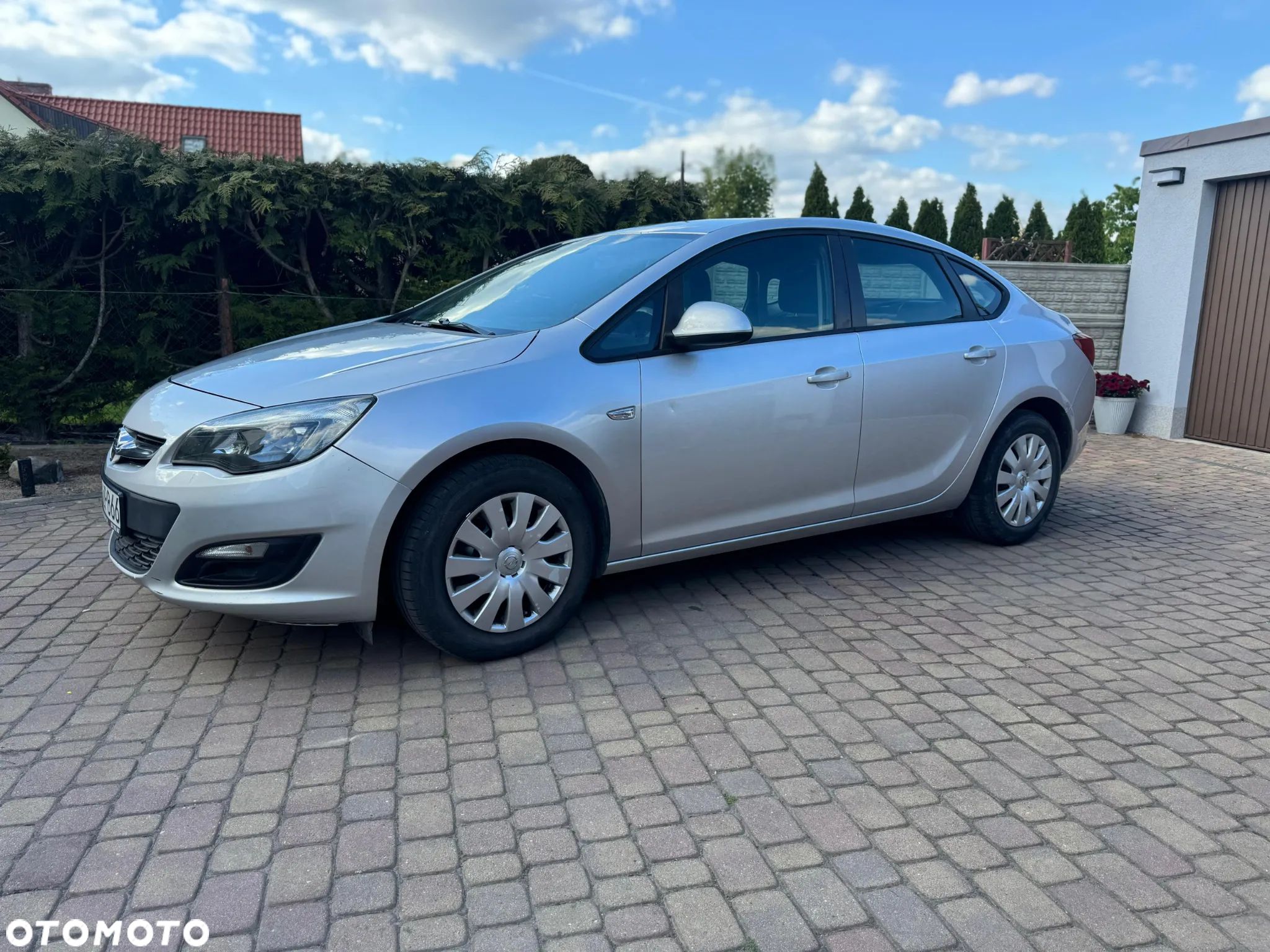 Opel Astra - 1