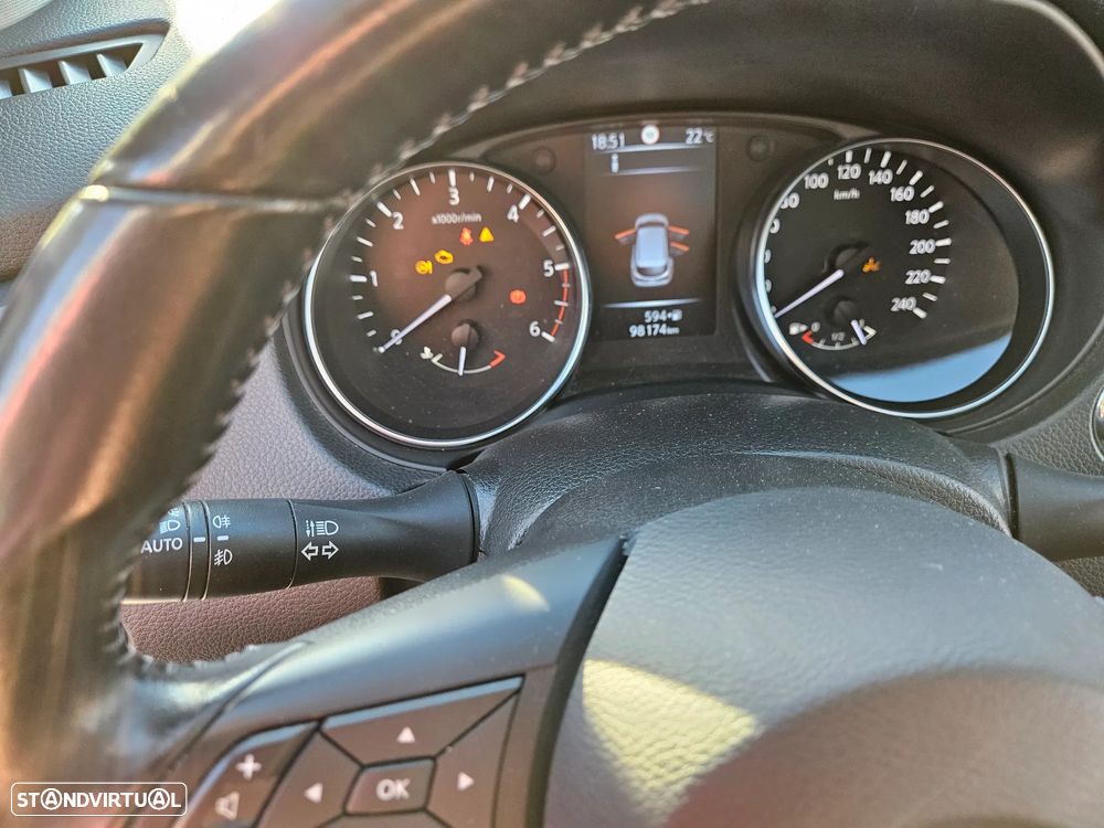 Nissan Qashqai 1.5 dCi N-Connecta Business - 5