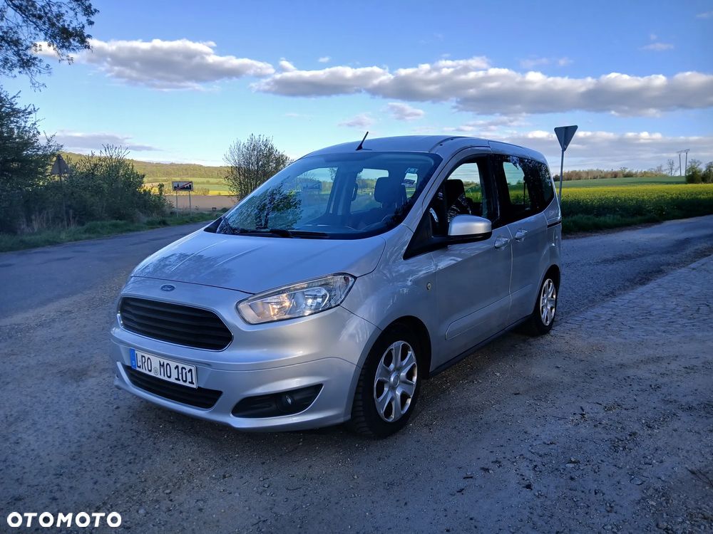Ford Tourneo Courier 1.0 EcoBoost Titanium - 1