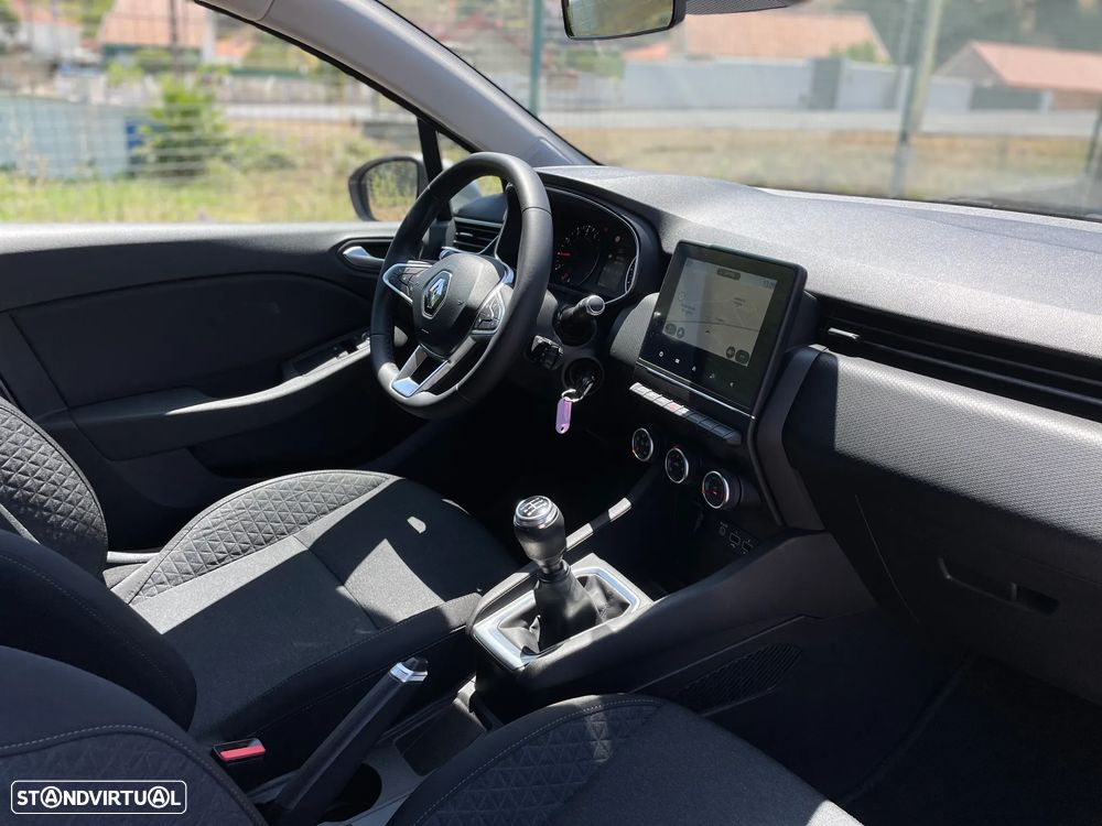 Renault Clio 1.0 TCe Limited Bi-Fuel - 11