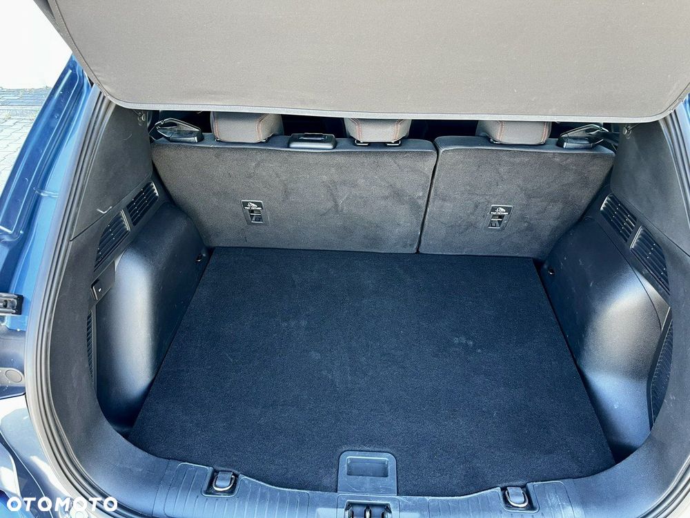 Ford Kuga 2.5 Duratec FHEV ST-LINE - 25
