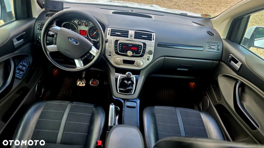 Ford Kuga 2.0 TDCi 4x4 Champions Edition - 16
