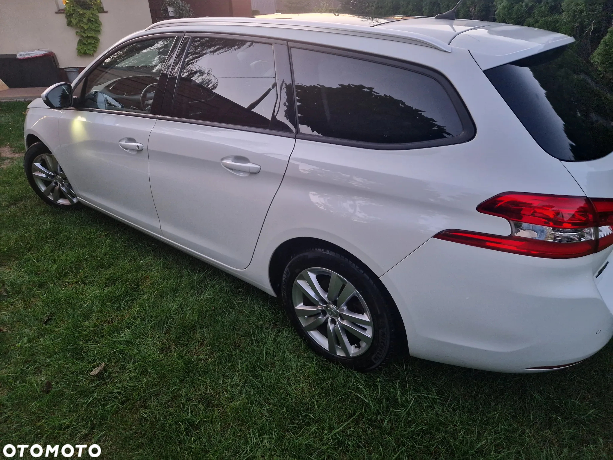 Peugeot 308 SW BlueHDi 120 Stop & Start Active - 18