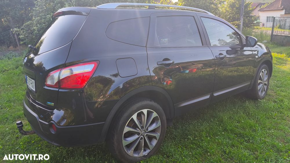 Nissan Qashqai+2 - 30