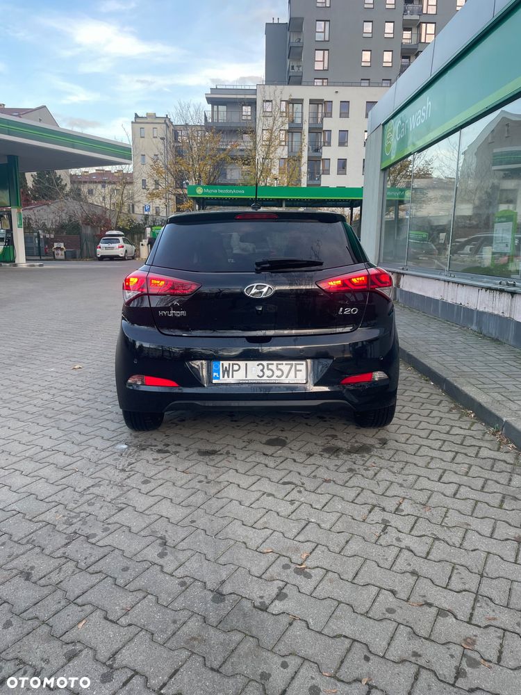 Hyundai i20 1.1 CRDi BlueDrive Comfort - 4