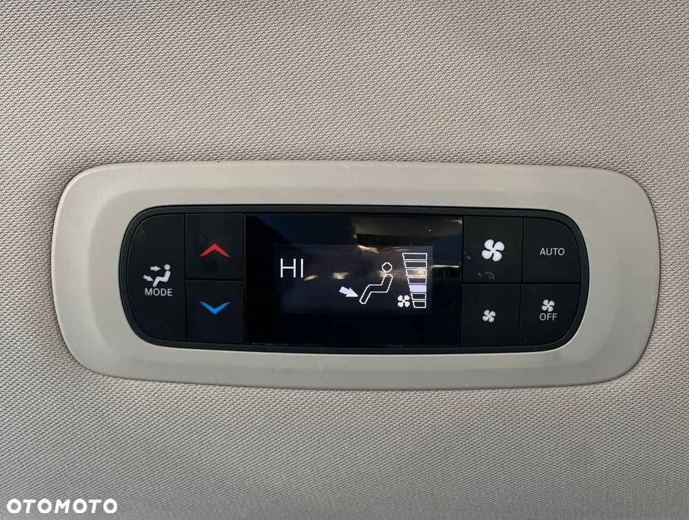 Chrysler Pacifica - 25