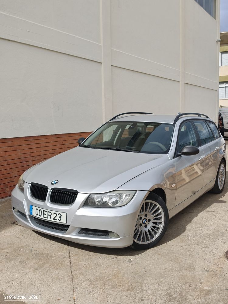 BMW 320 d Auto - 1