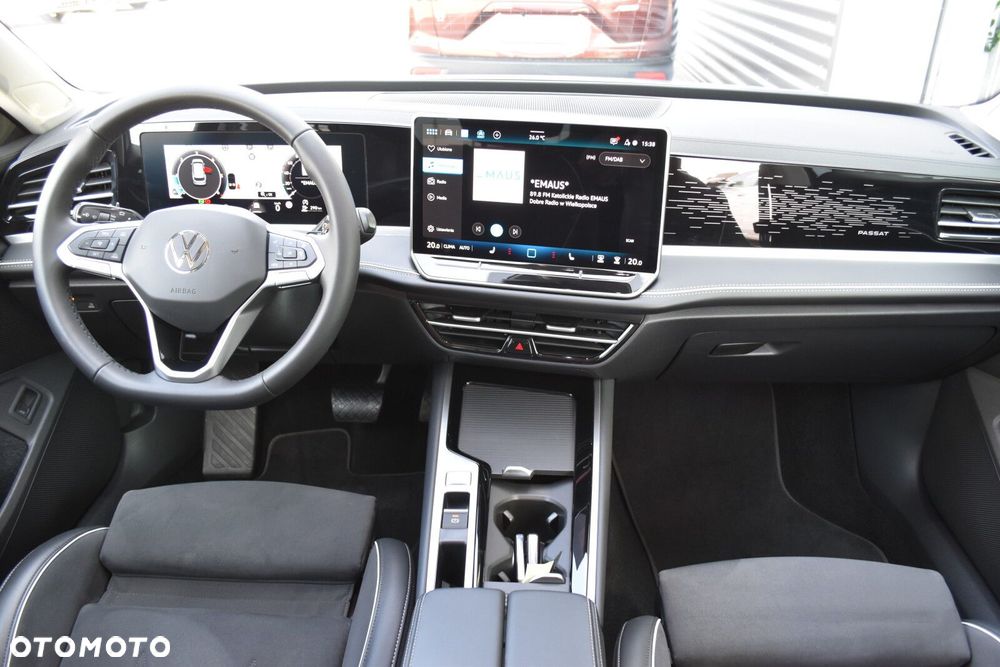 Volkswagen Passat - 10