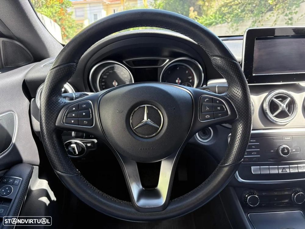 Mercedes-Benz CLA 180 d Shooting Brake Urban Aut. - 37