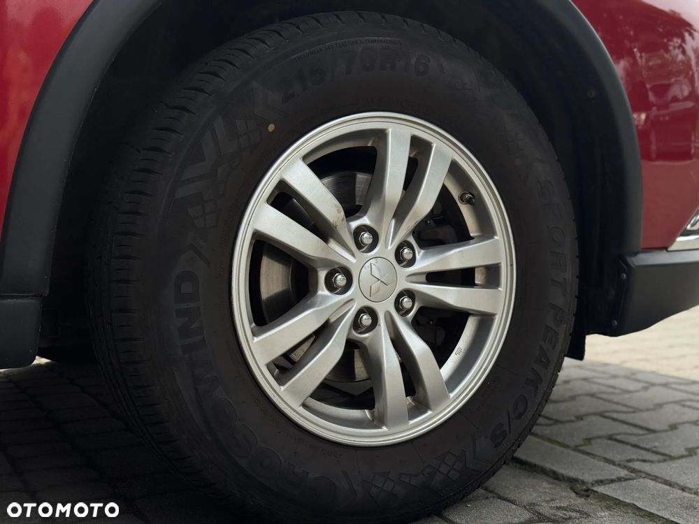 Mitsubishi Outlander 2.0 Intense 4WD CVT - 21