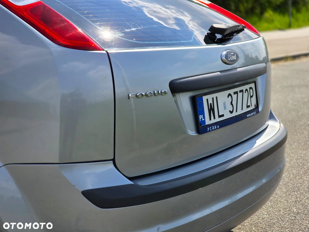 Ford Focus 1.8 Trend - 27