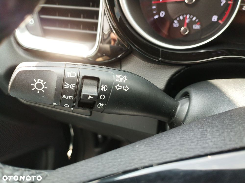 Kia Ceed 1.5 T-GDI Tribute - 37