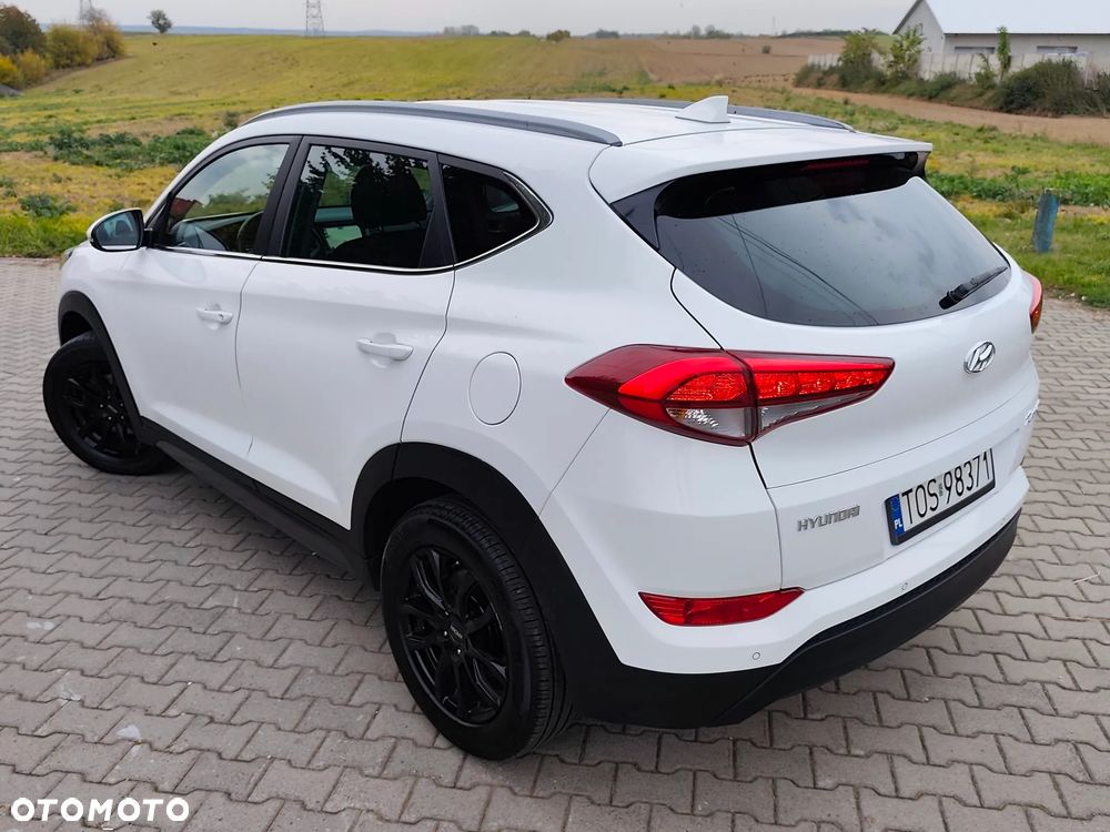 Hyundai Tucson blue 1.7 CRDi 2WD Advantage - 27