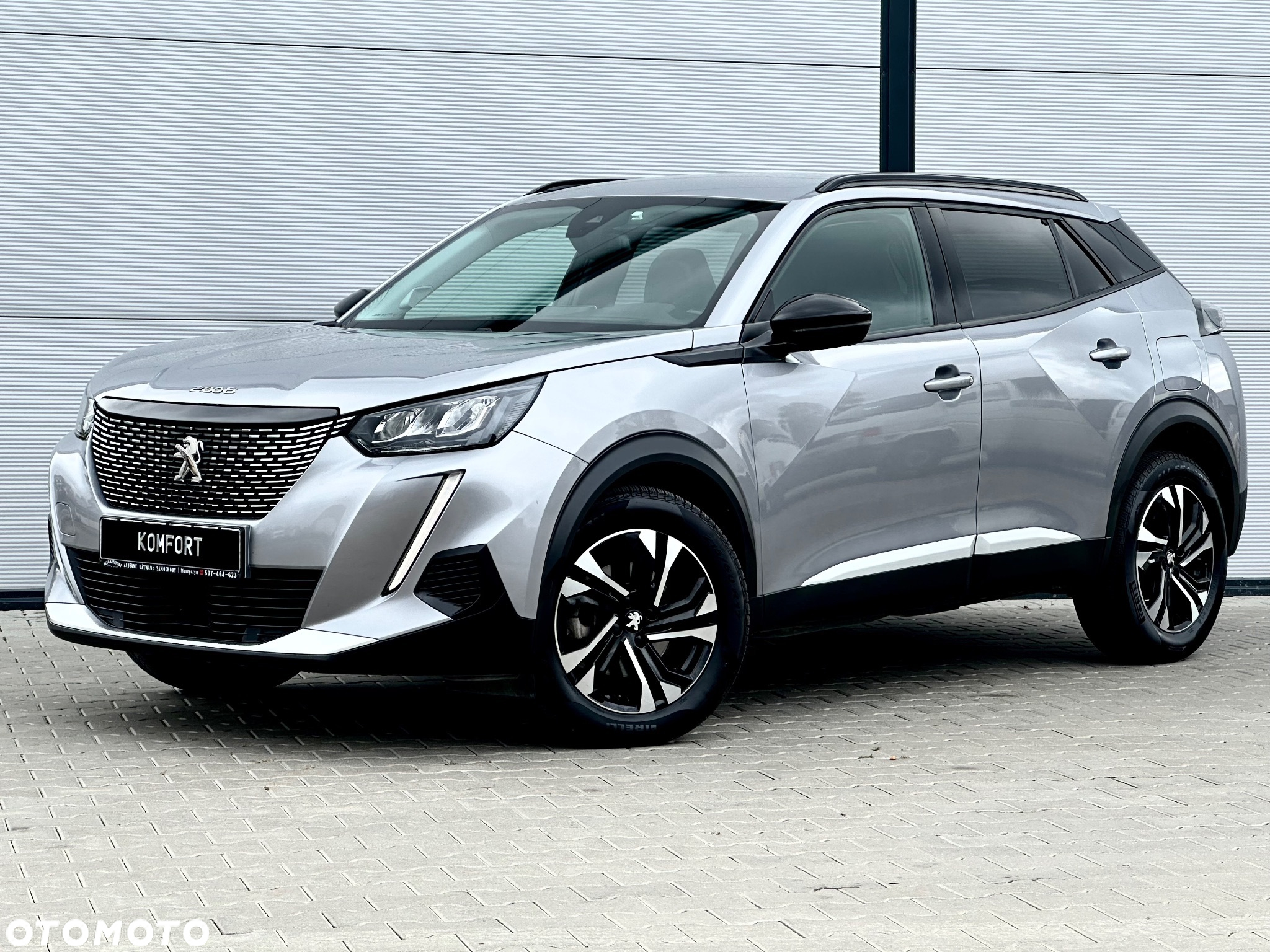 Peugeot 2008 1.5 BlueHDi Allure S&S EAT8 - 3