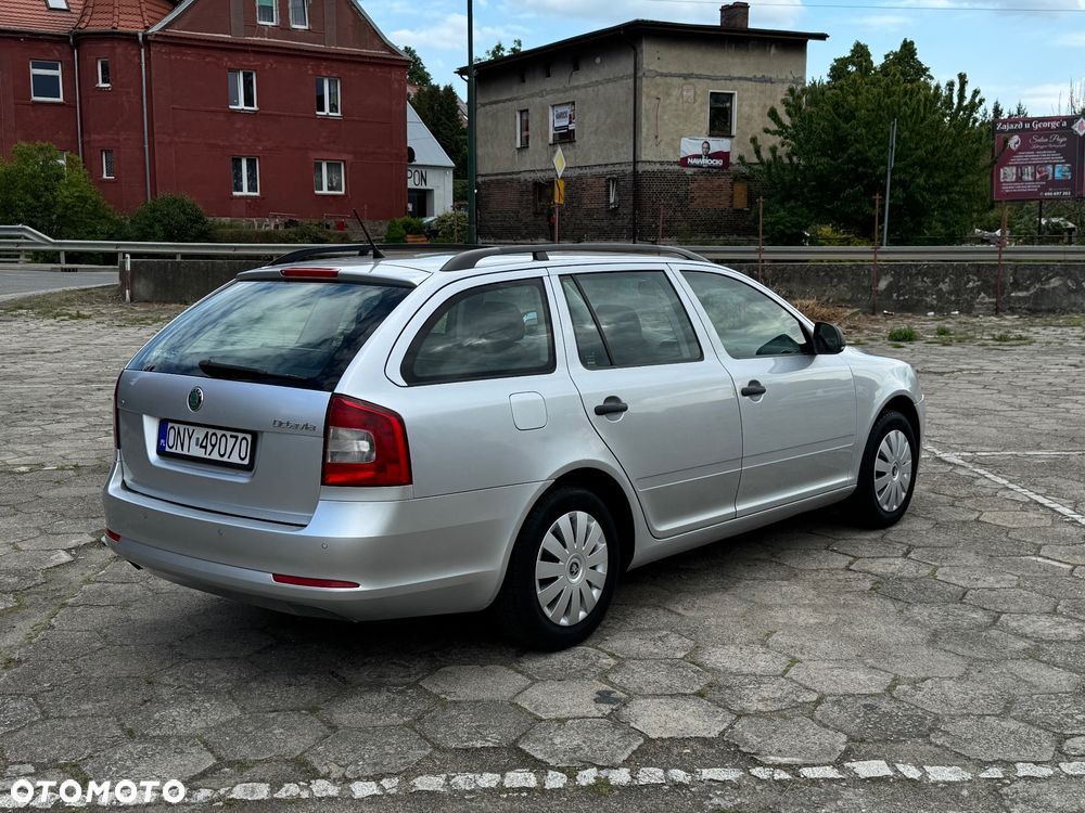 Skoda Octavia 1.6 TDI Ambiente - 5