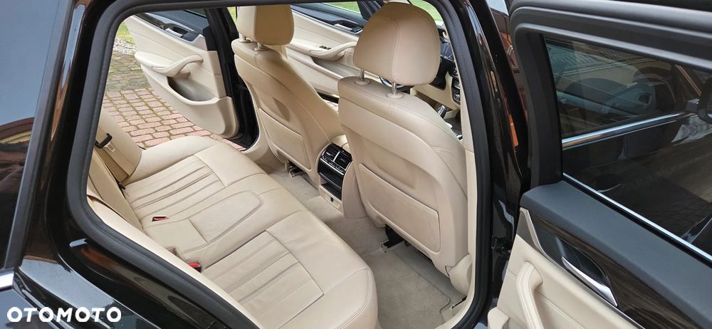 BMW Seria 5 520d Luxury Line - 20