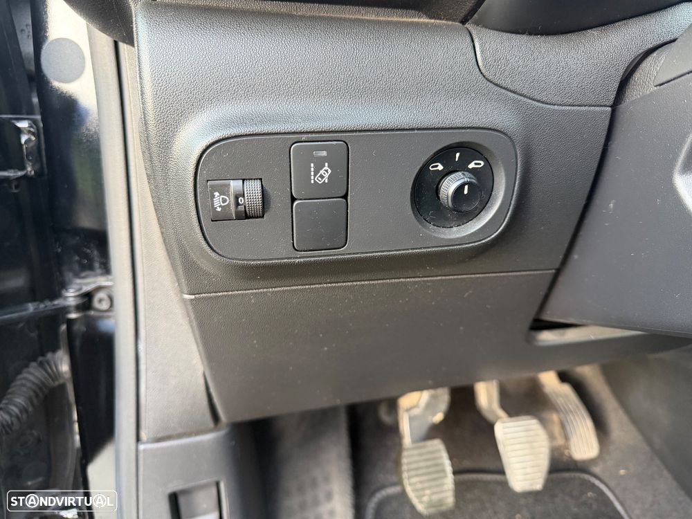 Citroën C3 1.2 PureTech Shine - 13
