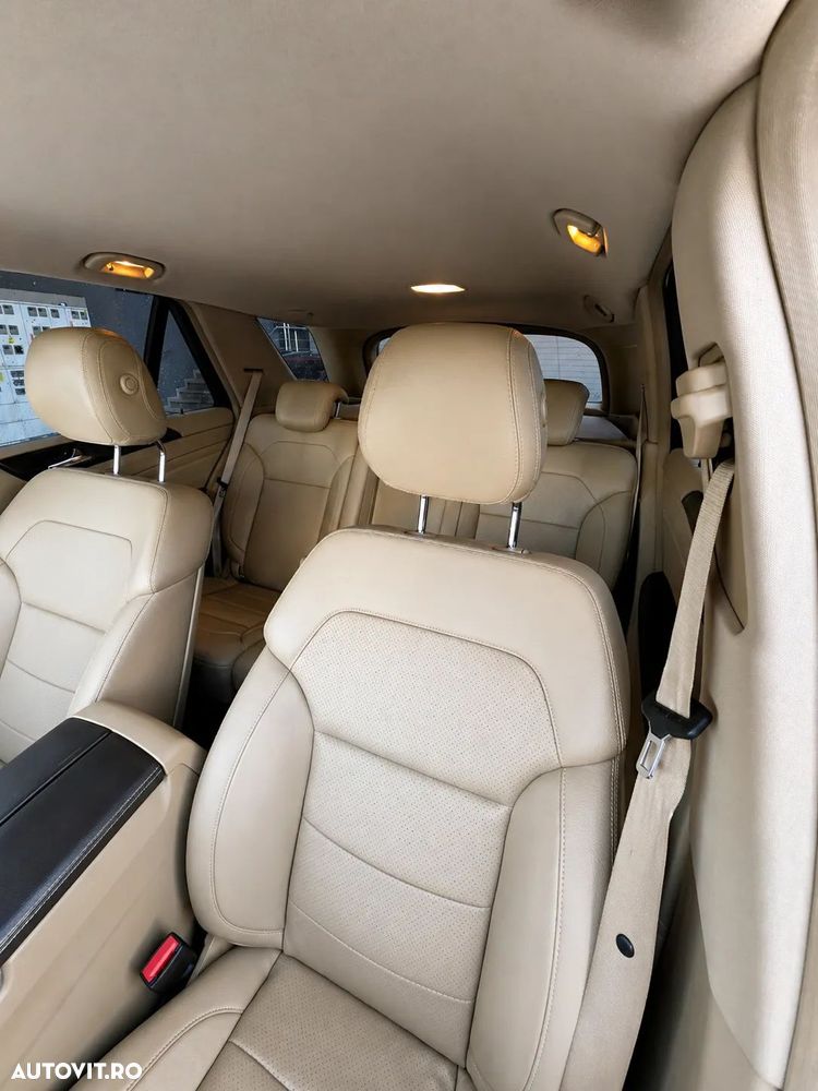 Mercedes-Benz ML - 11