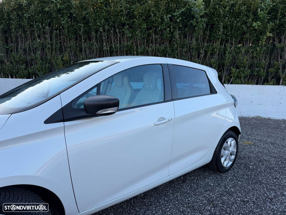 Renault Zoe - 21