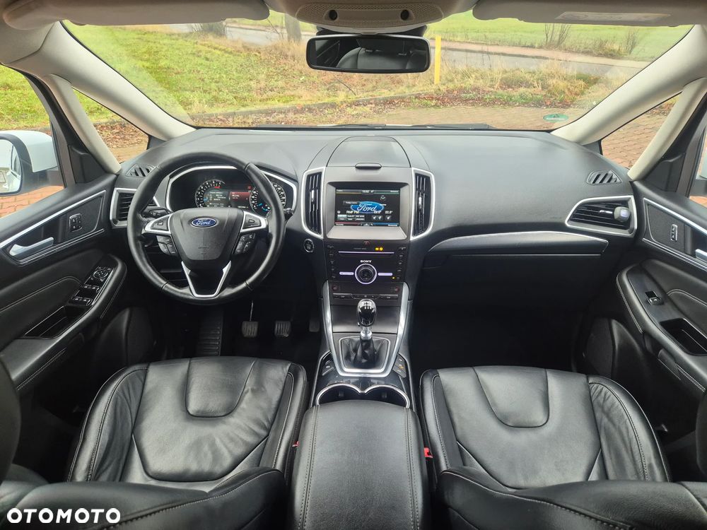 Ford S-Max 2.0 TDCi 4WD Titanium - 19