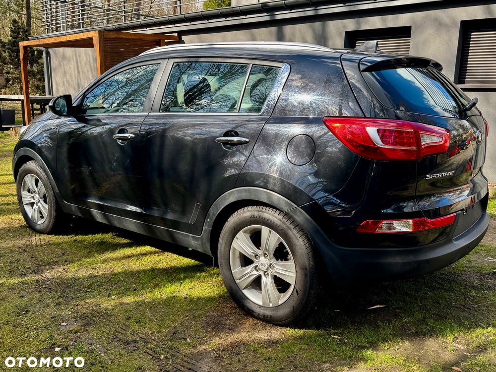 Kia Sportage 2.0 CRDI AWD Fifa World Cup Edition - 4