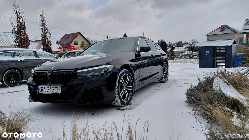 BMW Seria 5 518d Luxury Line - 4