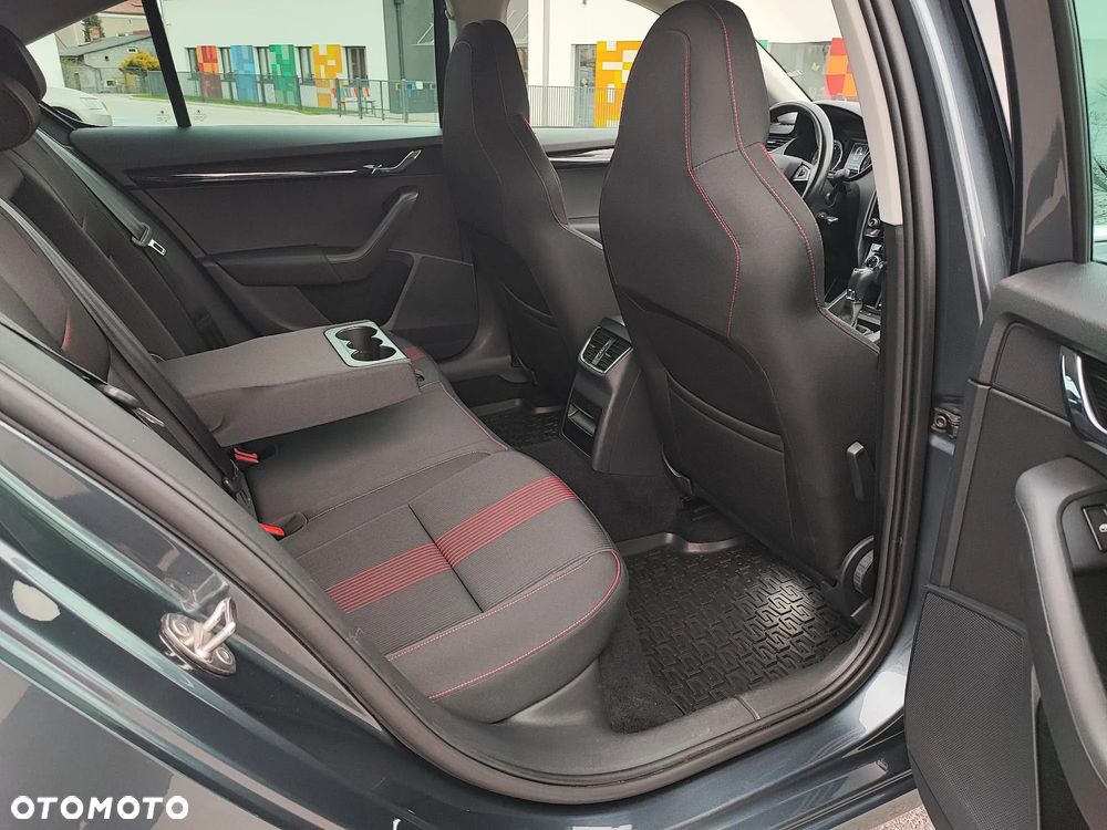 Skoda Octavia 1.4 TSI Style DSG - 17