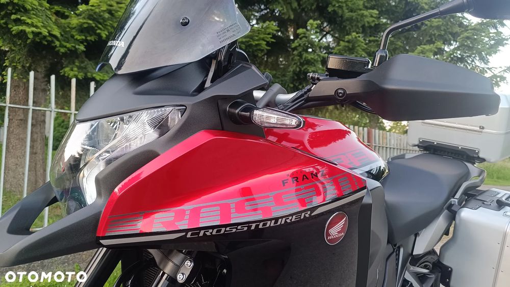 Honda VFR - 14