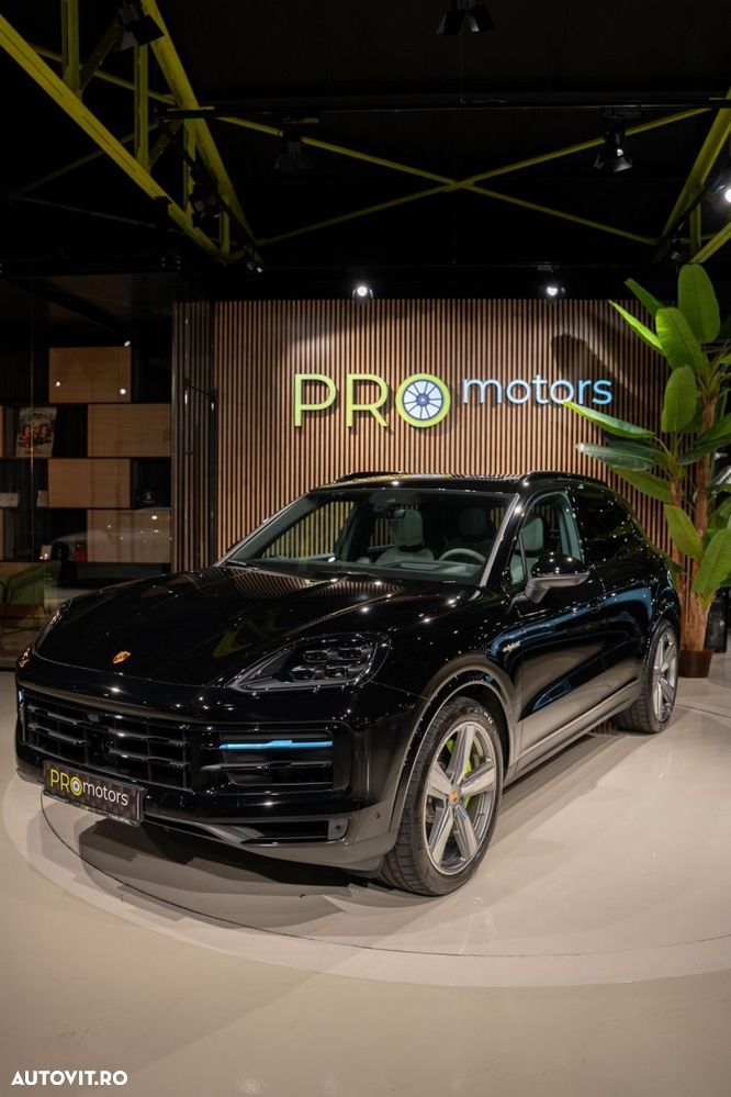 Porsche Cayenne S E-Hybrid - 8