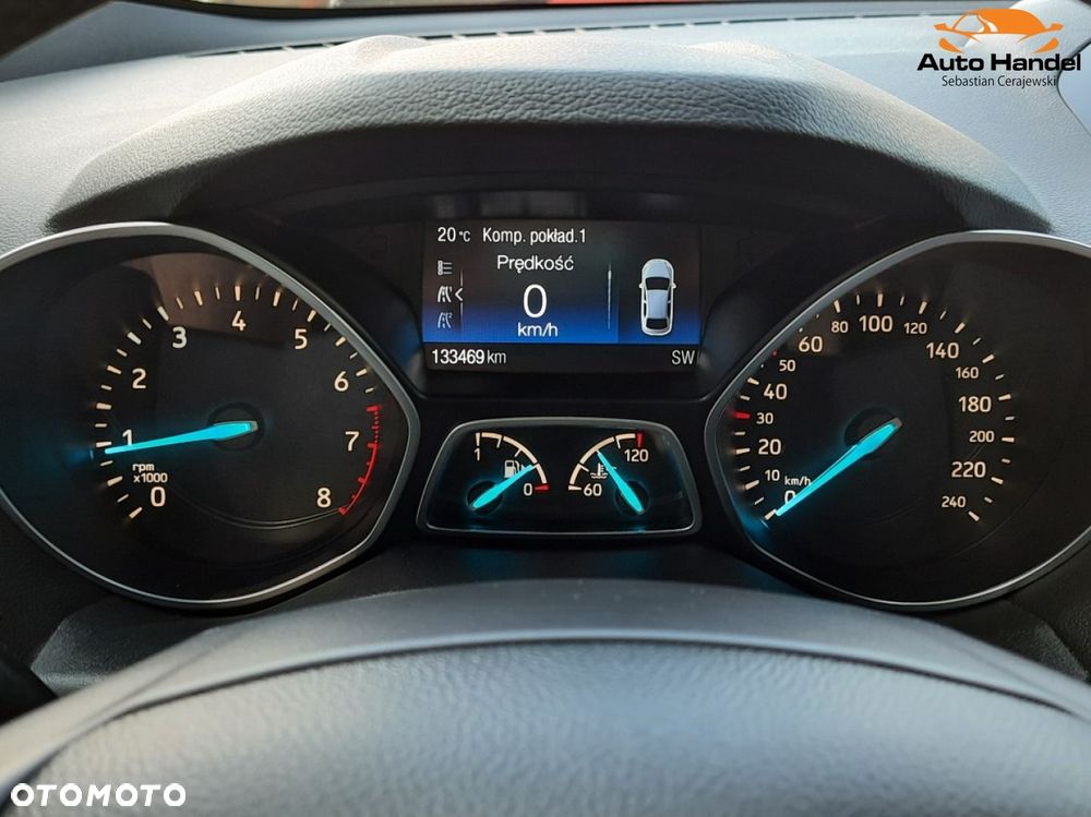 Ford Kuga 1.5 EcoBoost 2x4 Titanium - 18