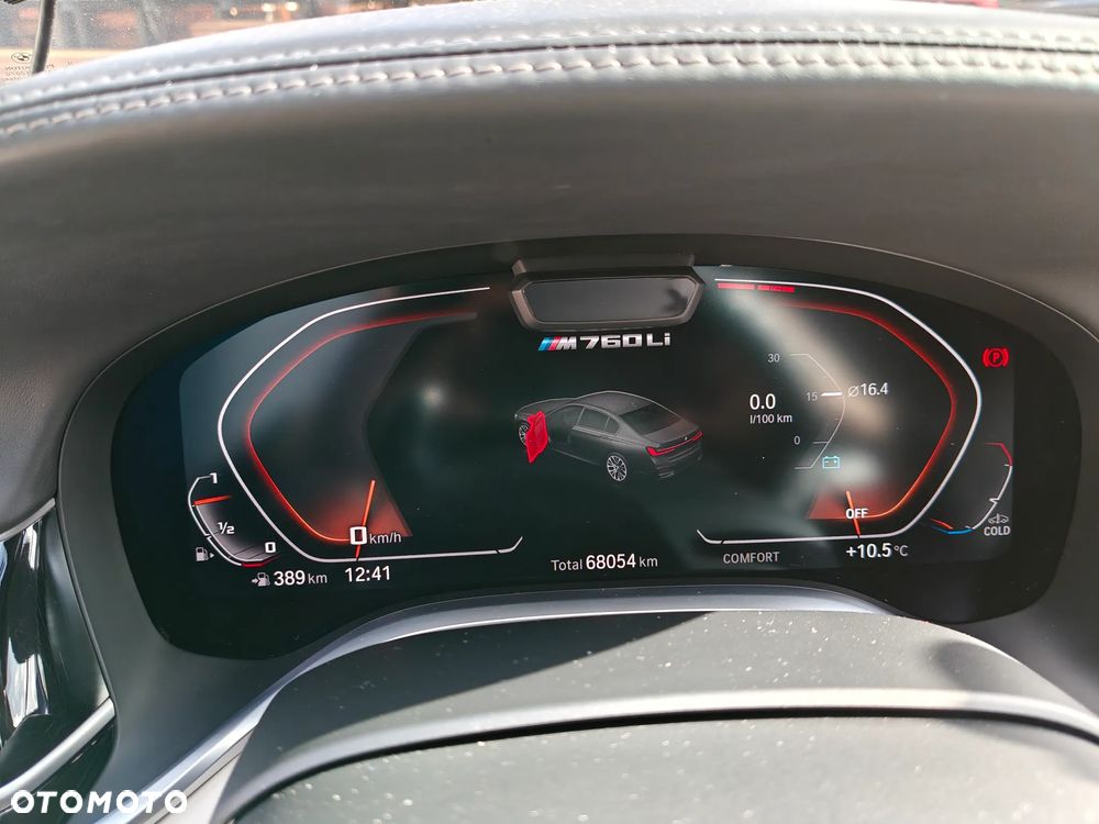 BMW Seria 7 M760Li xDrive - 15