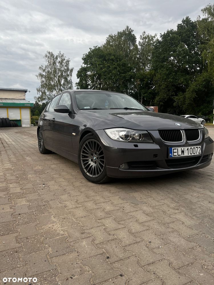 BMW Seria 3 - 1