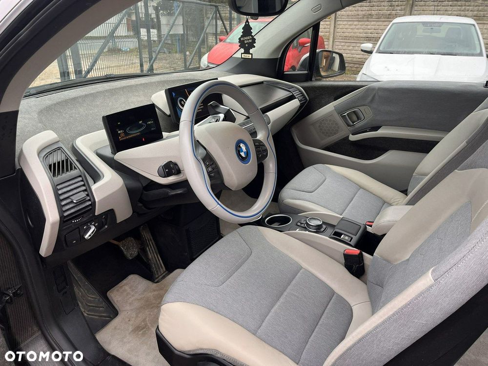 BMW i3 - 15