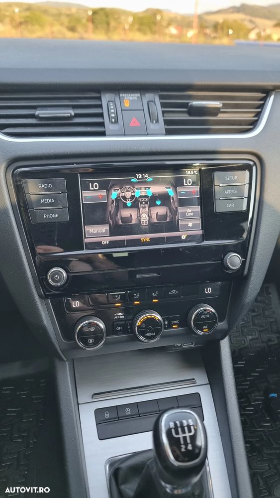 Skoda Octavia 1.6 TDI Ambition - 10