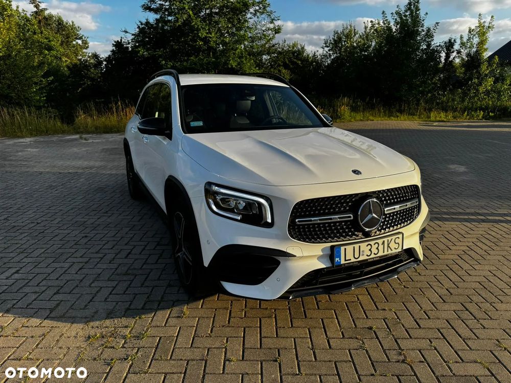 Mercedes-Benz GLB 200 AMG Line 7G-DCT - 3