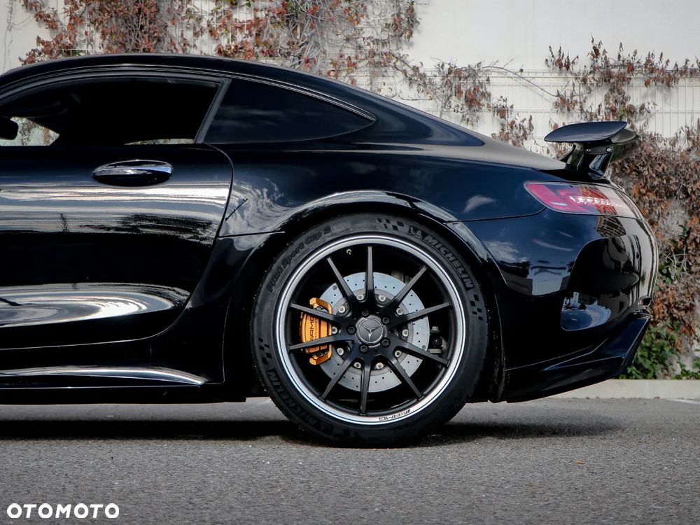 Mercedes-Benz AMG GT - 8