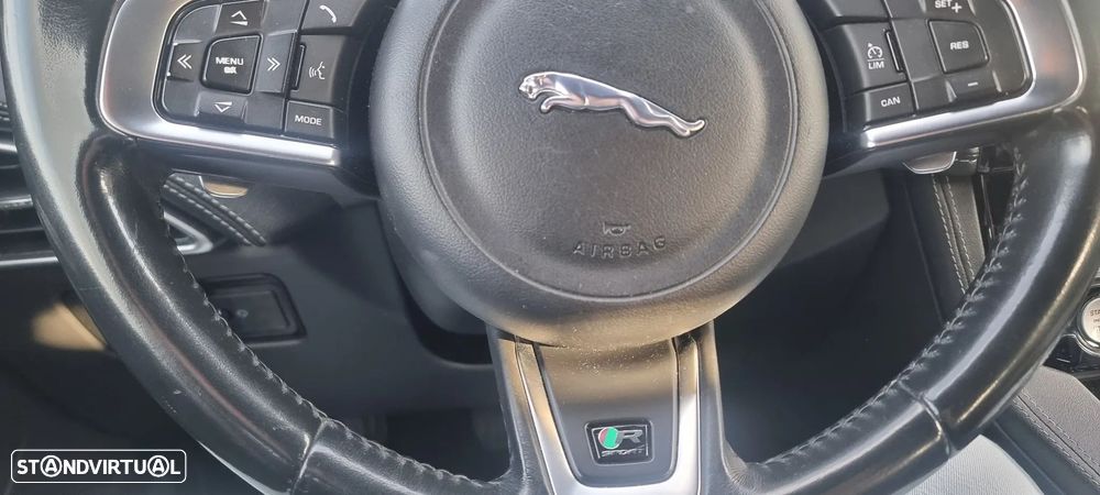 Jaguar F-Pace 2.0 i4D R-Sport AWD Aut. - 8