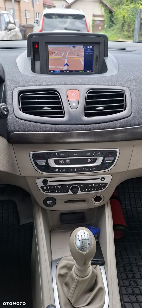 Renault Fluence - 17