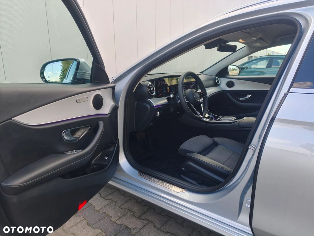 Mercedes-Benz Klasa E 220 d 9G-TRONIC Avantgarde - 11