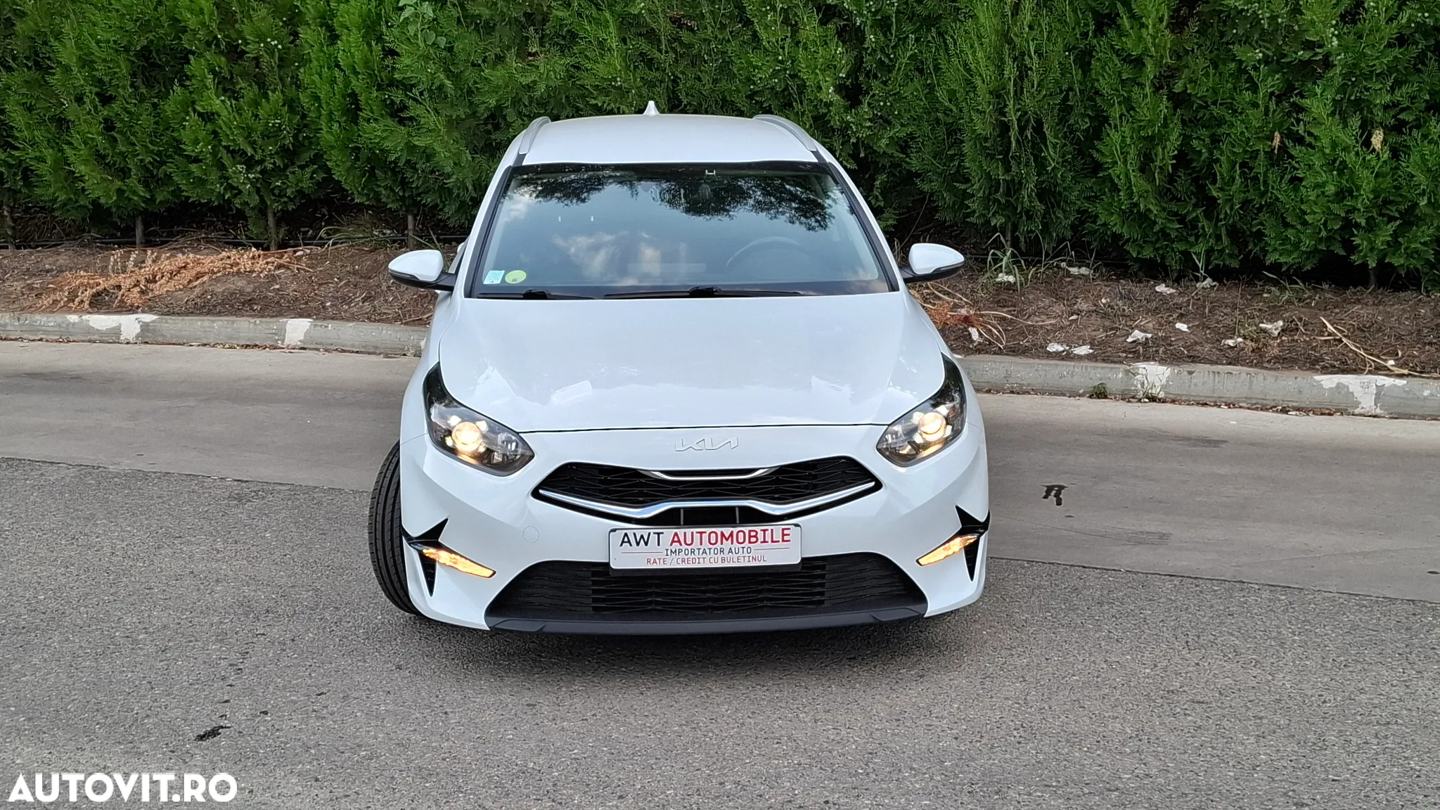 Kia Ceed 1.6 CRDi (48V Mild-Hybrid) Vision - 14