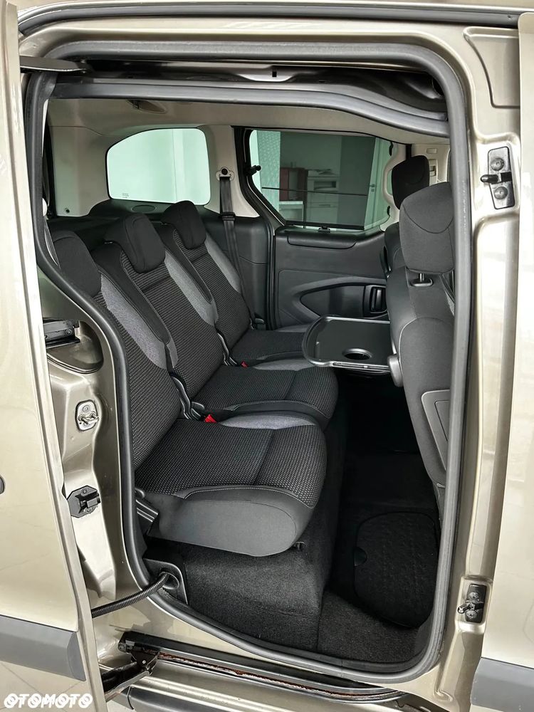 Peugeot Partner - 11