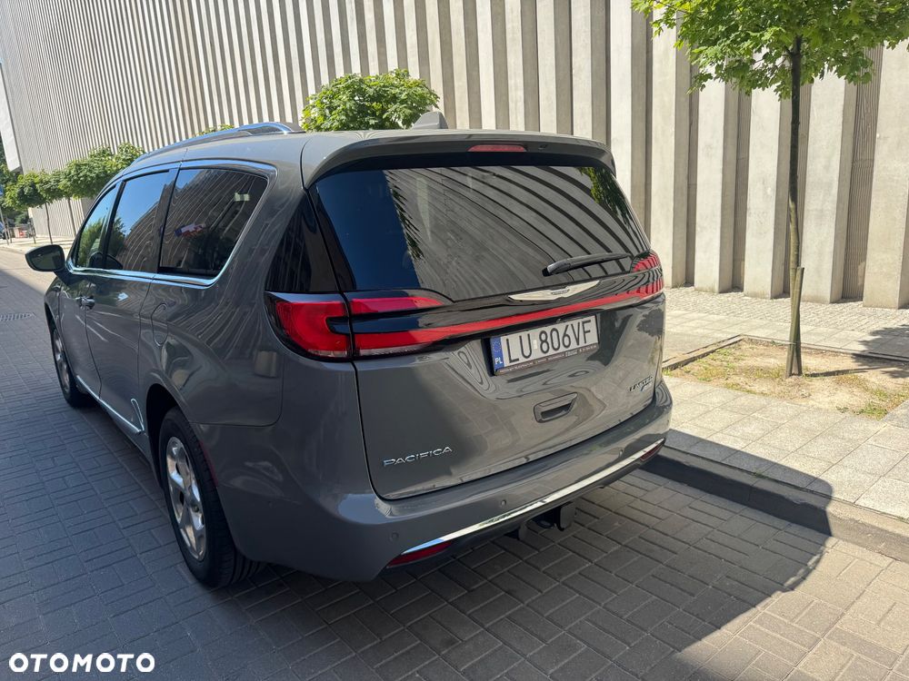 Chrysler Pacifica - 6