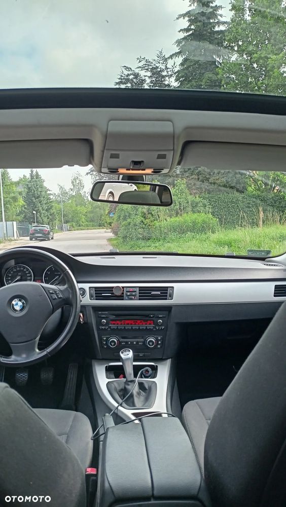 BMW Seria 3 - 18