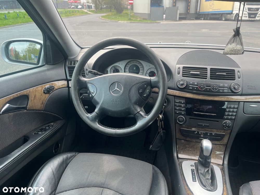 Mercedes-Benz Klasa E 280 CDI Avantgarde DPF - 12