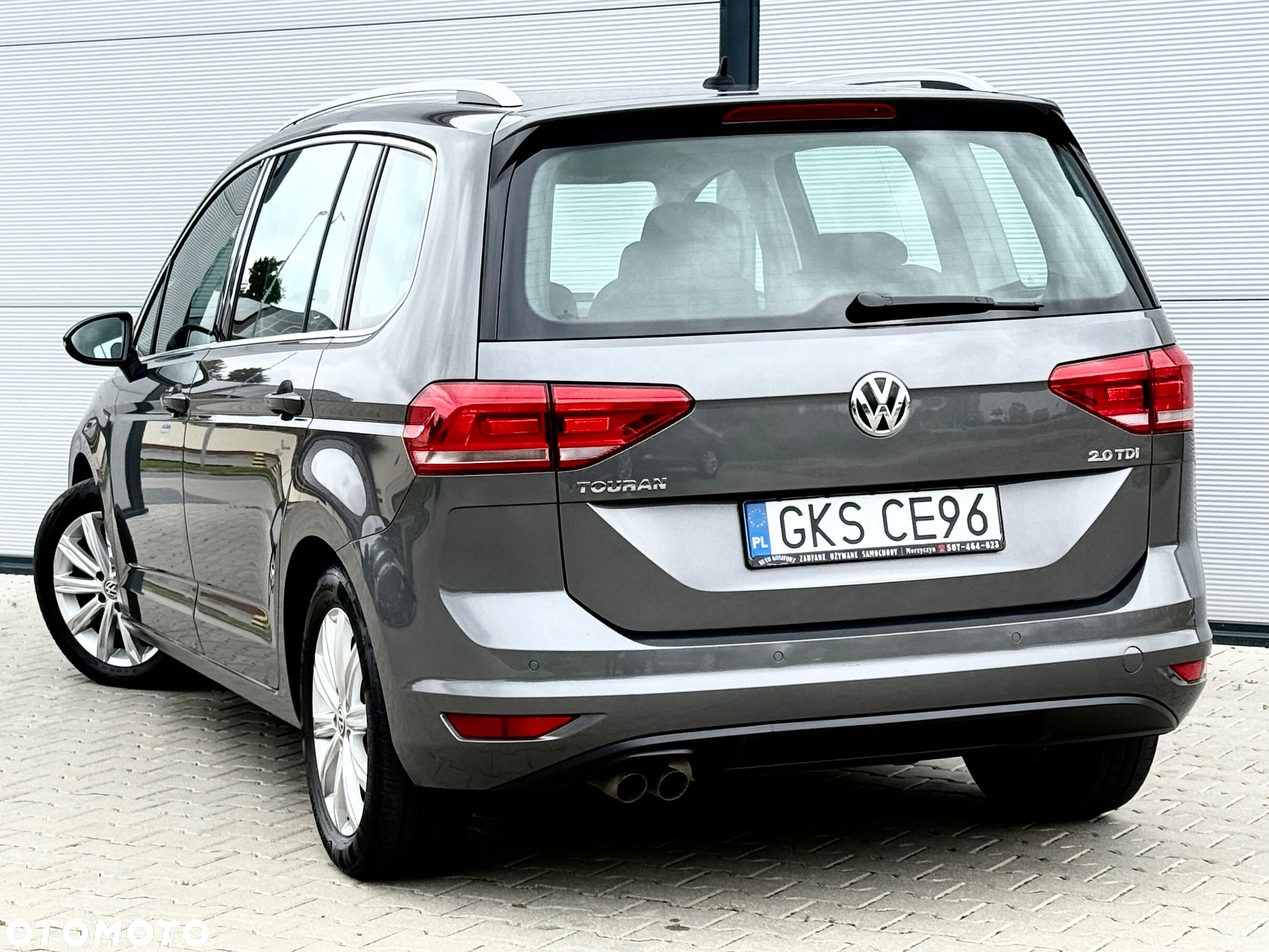 Volkswagen Touran 2.0 TDI SCR DSG Highline - 13